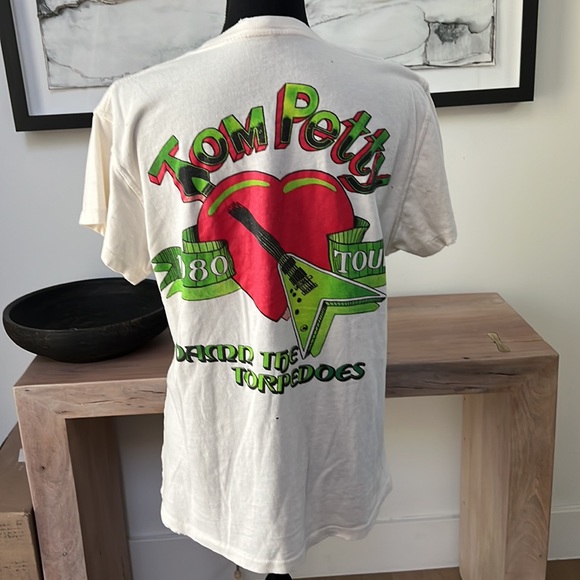 MadeWorn Tom Petty & The Heatbreakers 1980 Unisex Tee Sz S. NWT - Picture 7 of 13